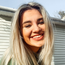 Danielle (Bliss n Books)