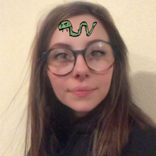 Richelle KW