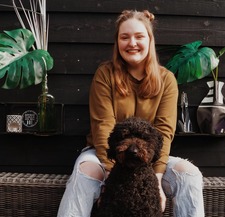 Isa (Bookishlifetime)