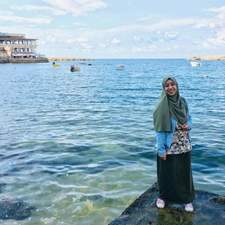 هاجر  إبراهيم