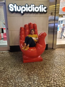 Queens Bella