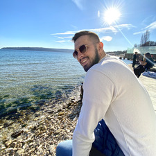 Момчил Пенев