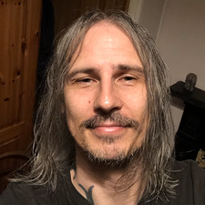 Chris Botragyi