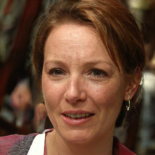 Suanne Diruzzo