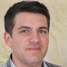 Simon Revell