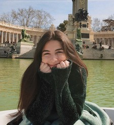 Cláudia Severino