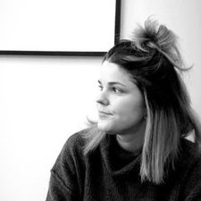 Julie Sch
