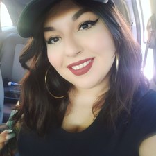Stevie Luna 