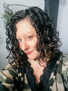 Julie _ themysterymaven