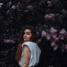 Emma Iz