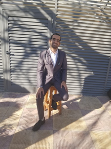 مصطفي  صلاح 