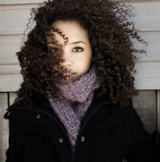 Vinnie Loves Reading