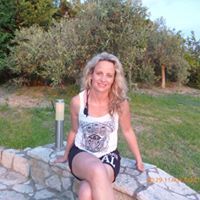 Δώρα Δούνια