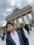 Luis D ...