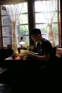Nguyễn Thùy Dương