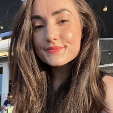 Amber E