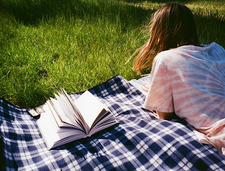 Eliza (booksandcoffeeByEl)