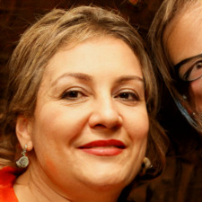 Daniela Saniatan