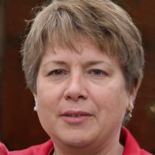 Nelida Lugg