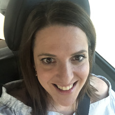 Yael Zachs
