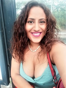 Kiki Tsoumandra