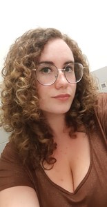 CurlyGeeky98