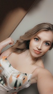 Kimberley Clare