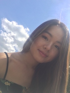 Cindy La