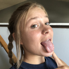 ashleigh  pennington 