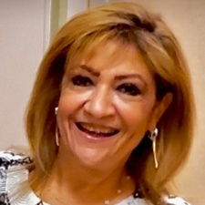 Dr. Azza Ezzat
