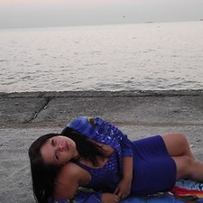 Mayra Hughes