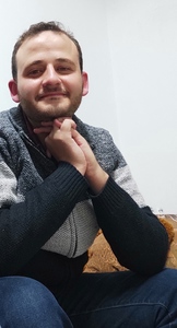 أسامة  مسلّم 