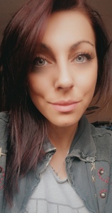 Никол Николова