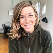 Tara McMullin