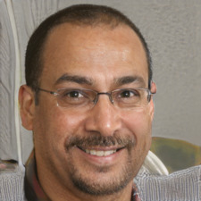 Sylvester Raz