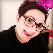 Роси Челова