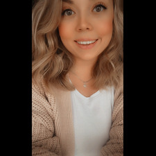 Bethy (Sheloves2read)