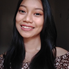Selena Aura
