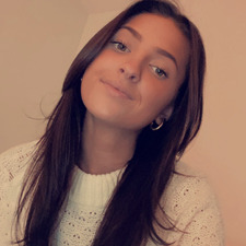 Caroline DeMarche