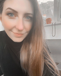 Nicole Marley (nicolemarley) - Newport, Y6, The United Kingdom (642 books)