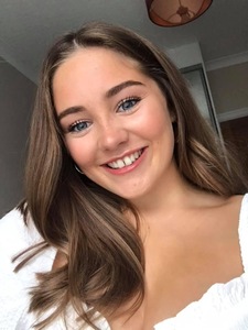 Robyn Carr
