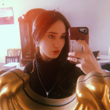 Clara Voyant