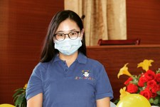 Б. Бадамням