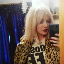 Angie flangie Knowles