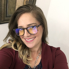 Leah  Olinger