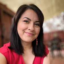 Caroline Baca Vecchio