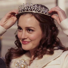 Gabi ★* 。 • ˚  ˛ ˚