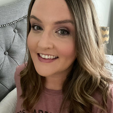 Amanda McConnell 