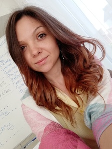 Деница Нецова