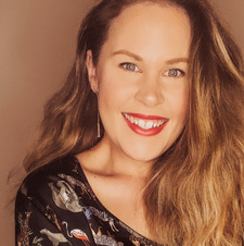 Deanne Walker